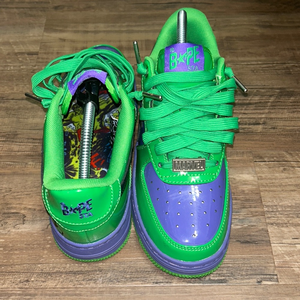Brand: Nike, Size: 8, Color: Green and Purple Condition: New